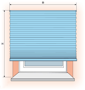 Mae vor der fensternische